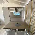 Mobilheim Wattwurm Mit Veranda Am Kransburger 555 Prázdninový dům