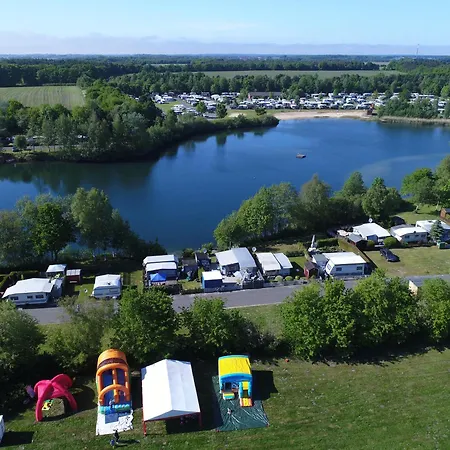 Mobilheim Wattwurm Mit Veranda Am Kransburger 555 * Wurster Nordseekuste